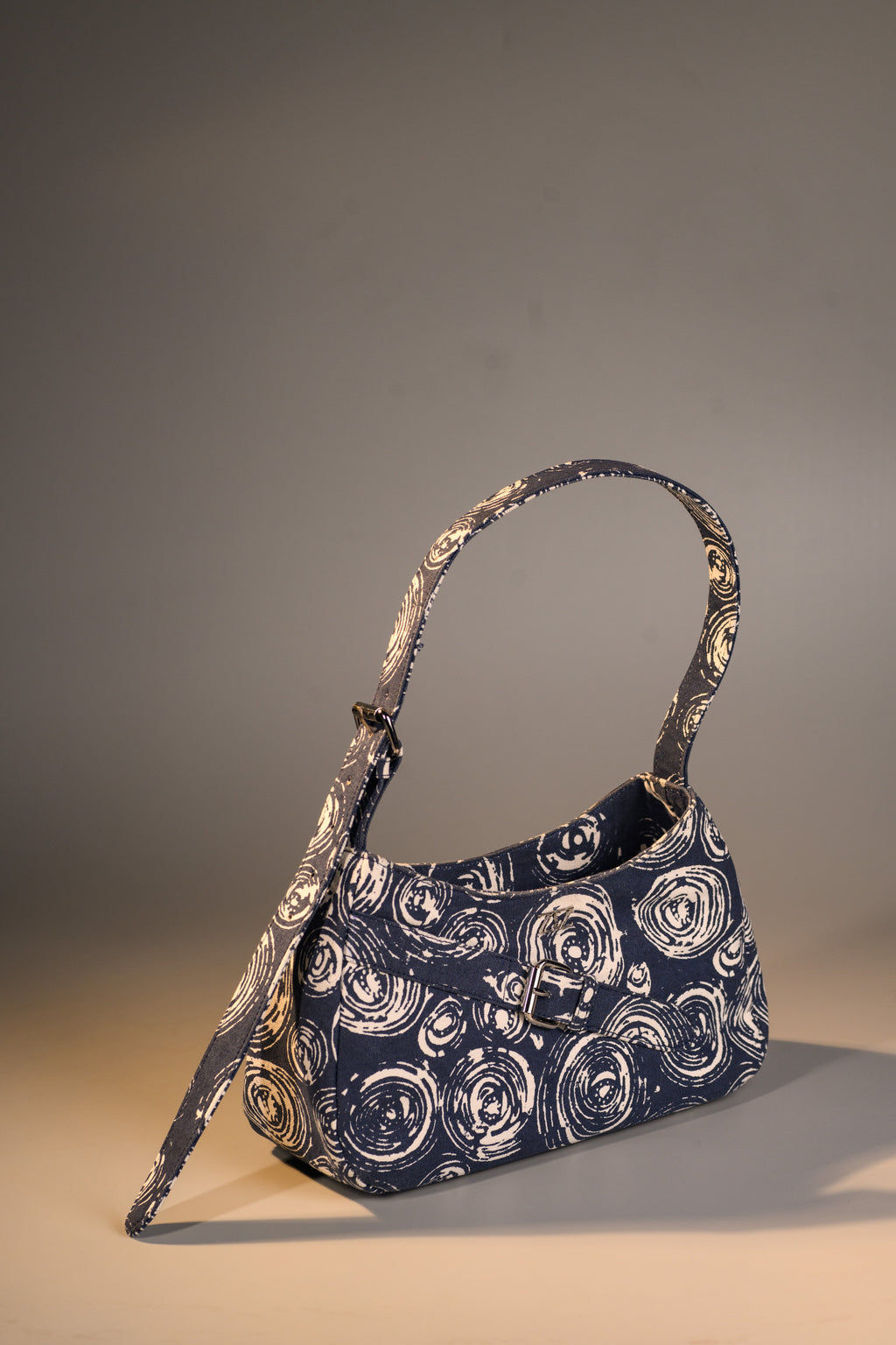 INDIGO SHOULDER BAG