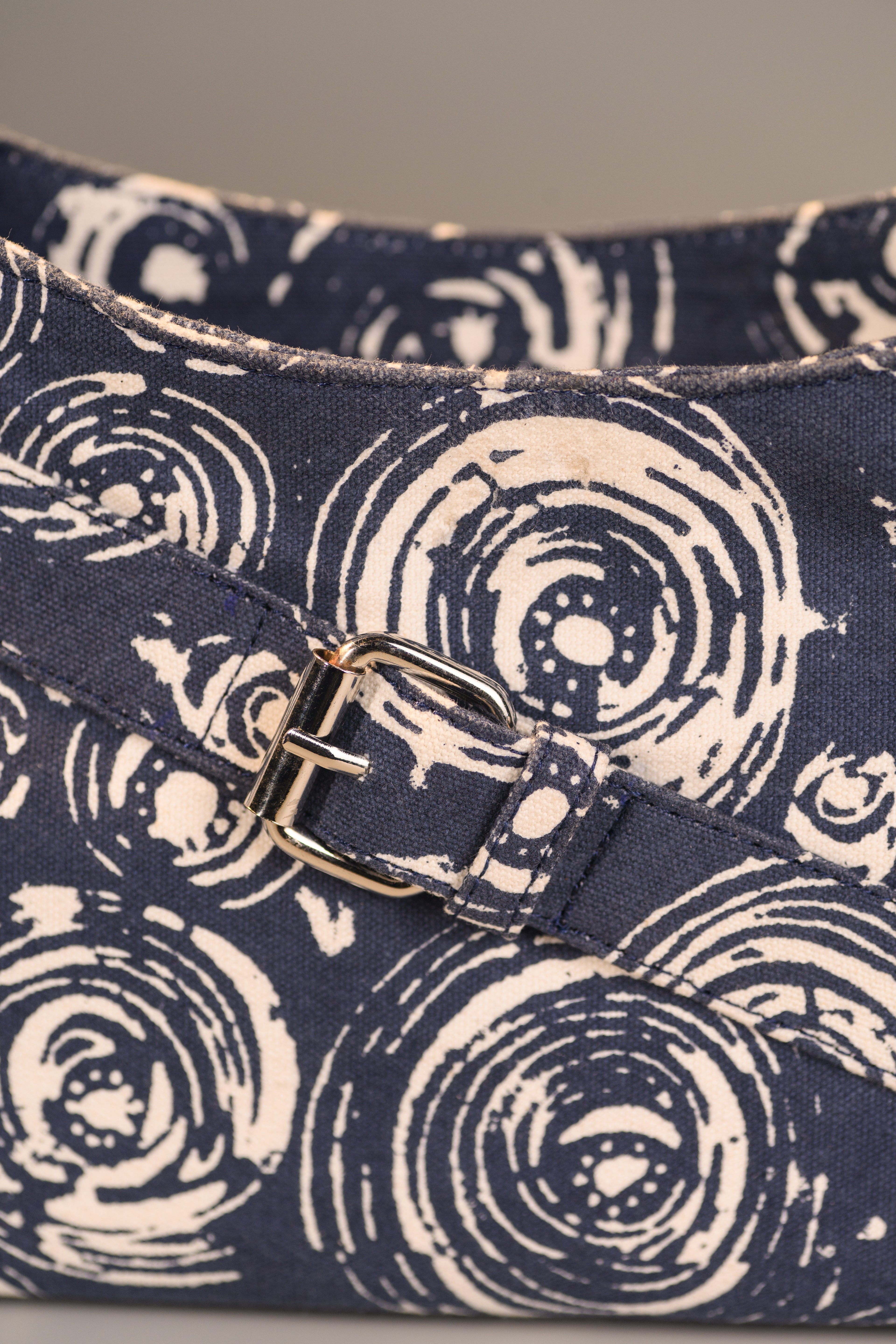 INDIGO SHOULDER BAG